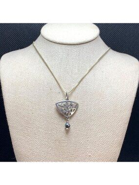 Pearl Floral Leaf Design Pendant Necklace Sterling Silver 925 Size 20" Chain